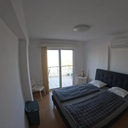 Sunshine Apartment Pissouri
