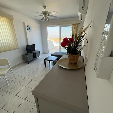 Sunshine Apartment Pissouri