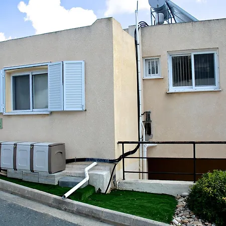 Sunshine Apartment Pissouri