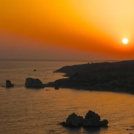 Sunshine * Pissouri